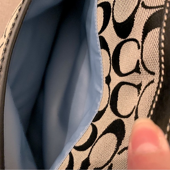 Vintage Signature Collection Coach Purse - Black - Picture 7 of 9